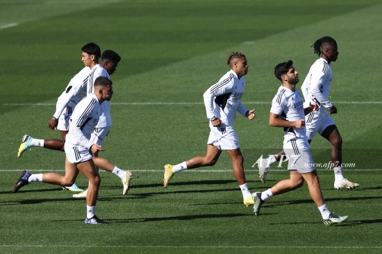 FOOTBALL - REAL MADRID TRAINING DAY