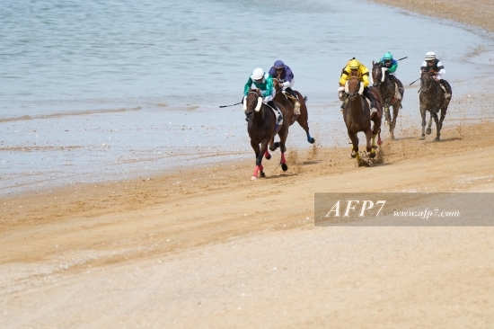 HORSE RACING - SANLUCAR BARRAMEDA HORSE BEACH RACING